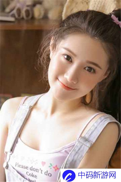 一边摸一边抽搐一进一出视频