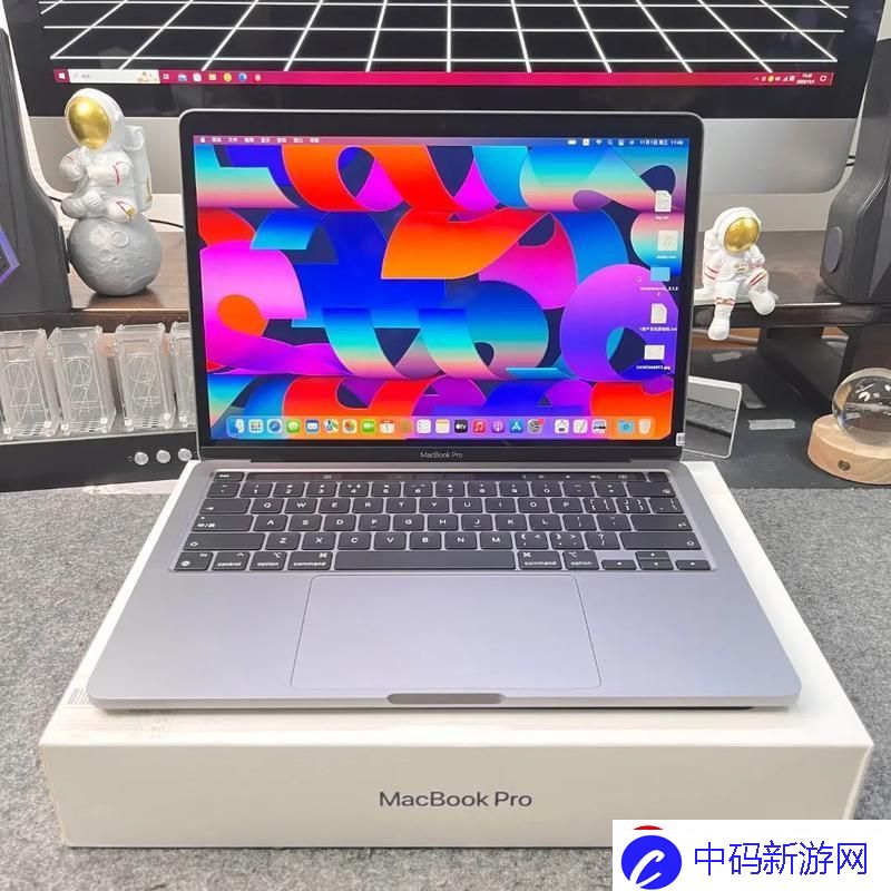 MacBook18