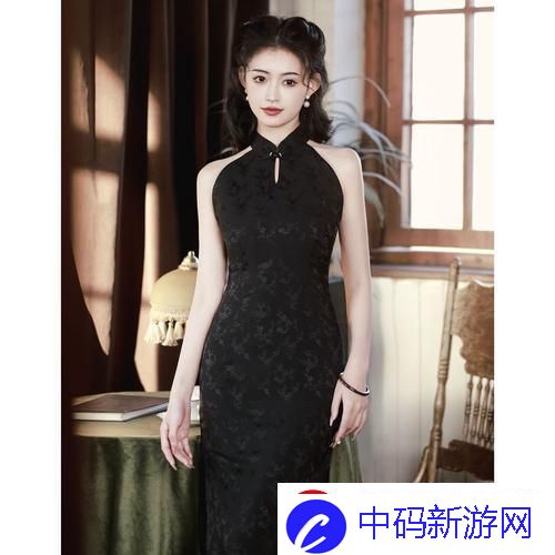 看一看黑丝袍下
