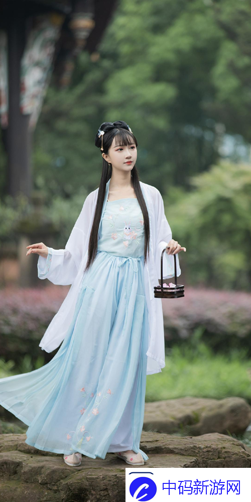 四个人换着玩的过程叫什么游戏呢