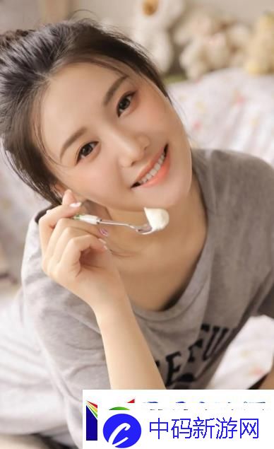 我装睡让公偷偷滑进去的奇妙心动-网友：太刺激了简直像演电影啊！