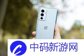 一加9r和一加9哪个值得购买