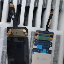 手机黑屏有声音不亮屏是咋回事