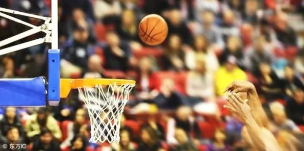 感恩节回馈 NBA2K 地图探索：如何通过团队配合策略提升胜率